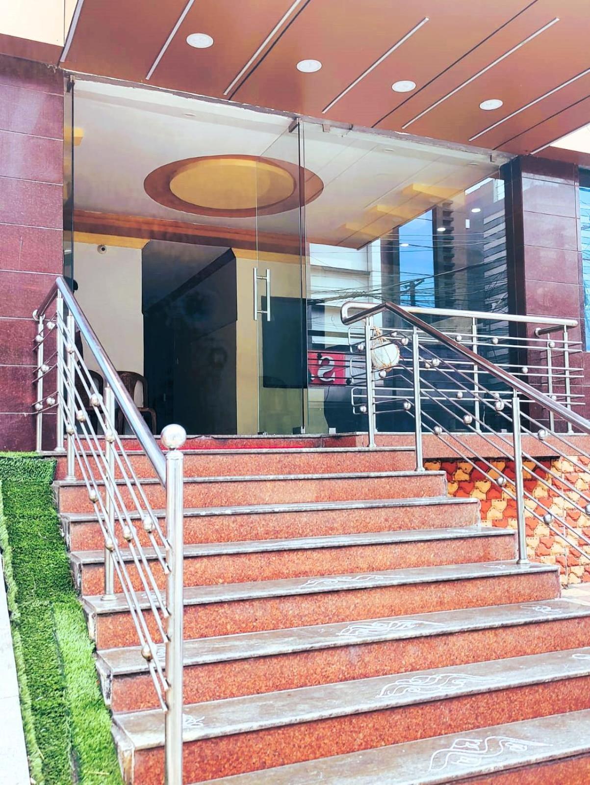 The Livin Residency Hotel วิสาขปัตนัม ภายนอก รูปภาพ